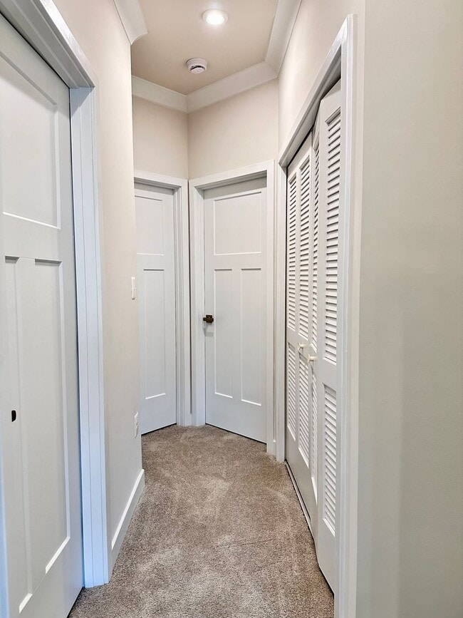 Building Photo - 4023 Purple Flora Bnd