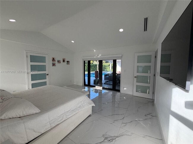 Building Photo - 11300 NW 5th St