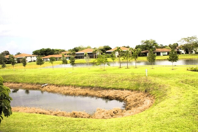Building Photo - 13283 Pineapple Palm Ct
