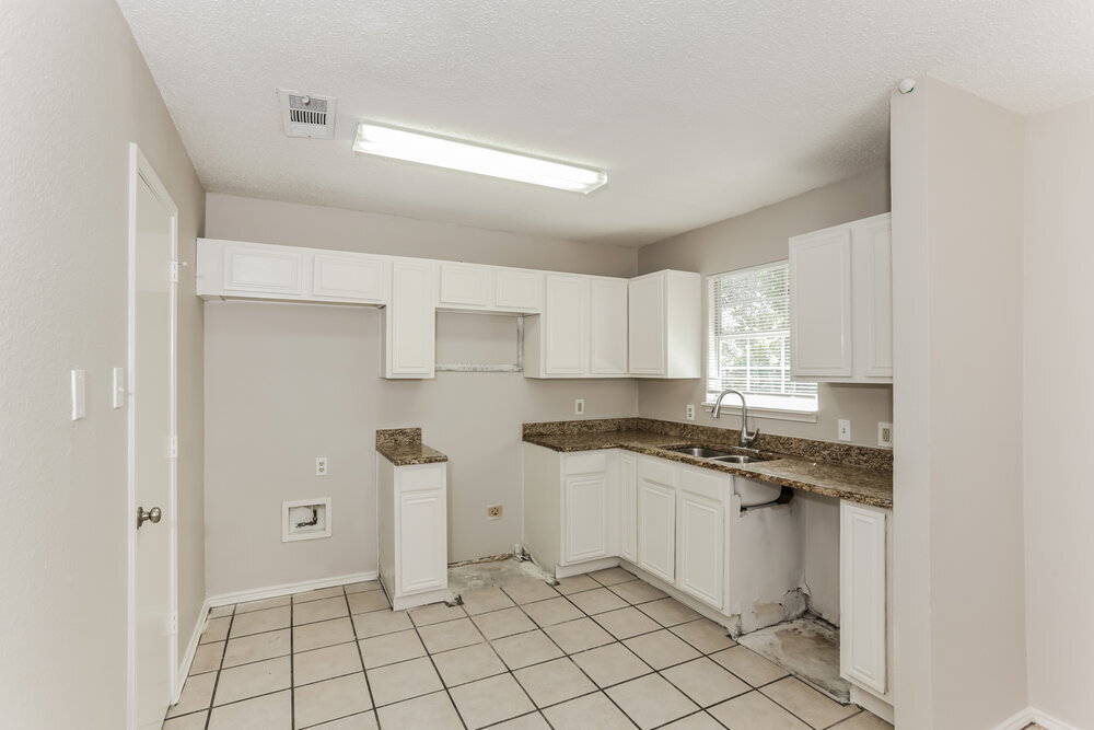 Building Photo - 4530 Lizzy Dr
