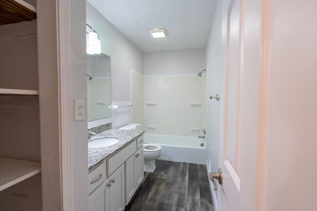 Building Photo - 3613-3615 Rhode Island Ave South