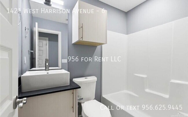 Building Photo - 1421 W Harrison Ave