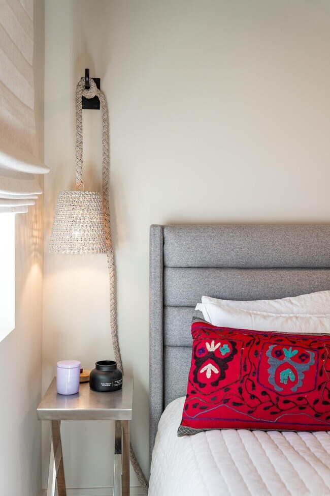 Building Photo - 11477 Gracey Ln