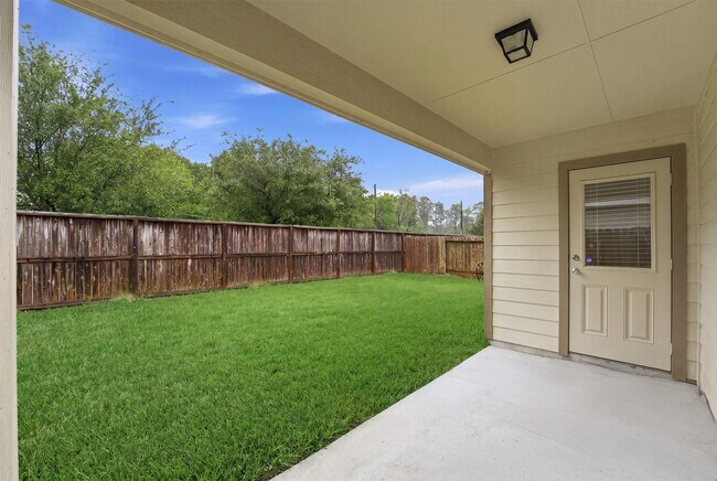 Building Photo - 16417 Olive Sparrow Dr