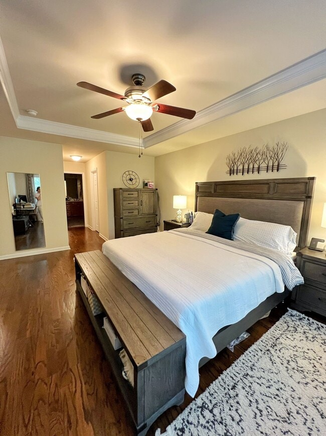 Master bedroom - 516 Sealine Dr