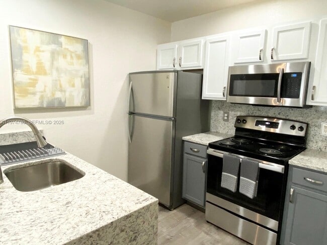 Building Photo - 2220 San Vittorino Cir