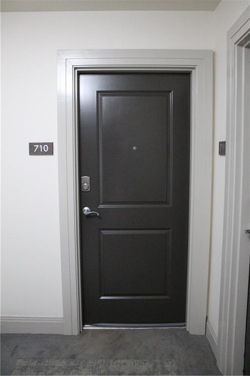 Building Photo - 3040 Peachtree Rd NW