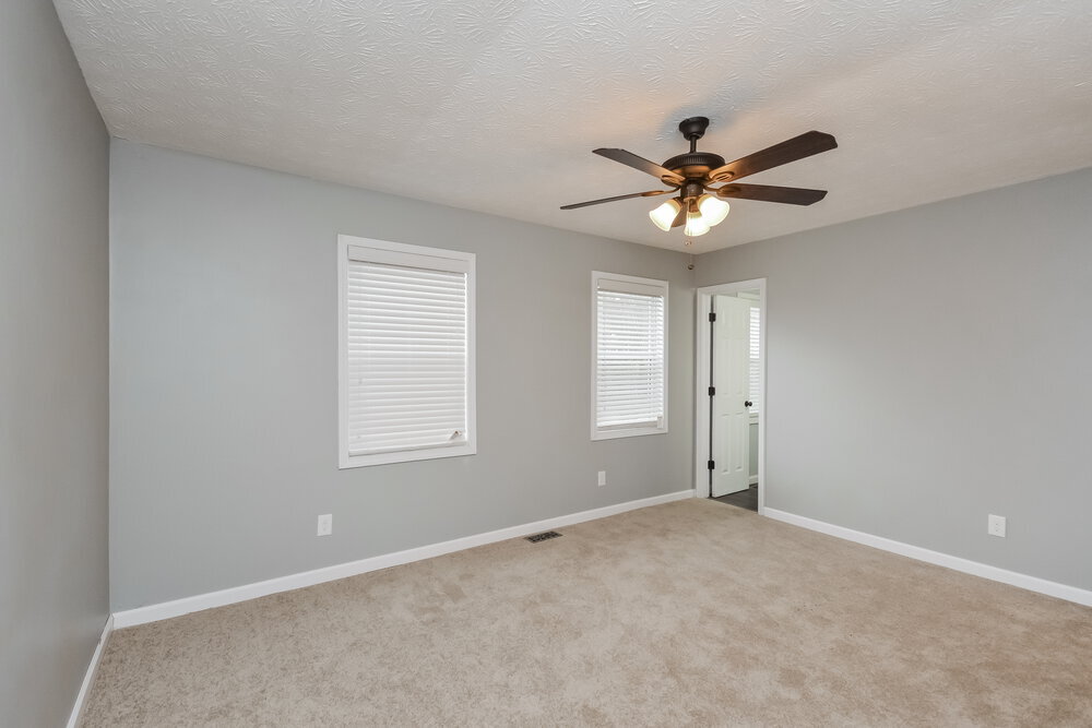 Building Photo - 2093 Phillips Rd
