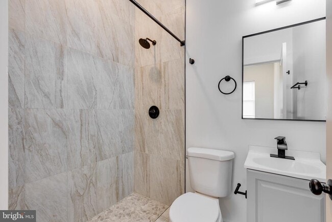 Building Photo - 927 N 42nd St