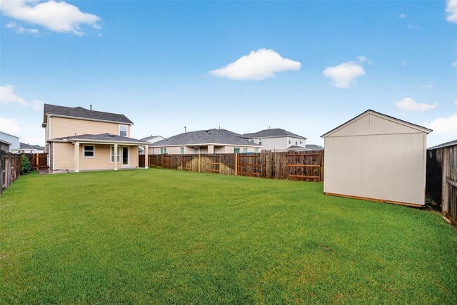 Building Photo - 15723 Autumn Chicory Dr