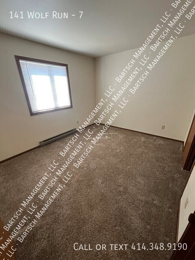 Building Photo - 141 Wolf Run