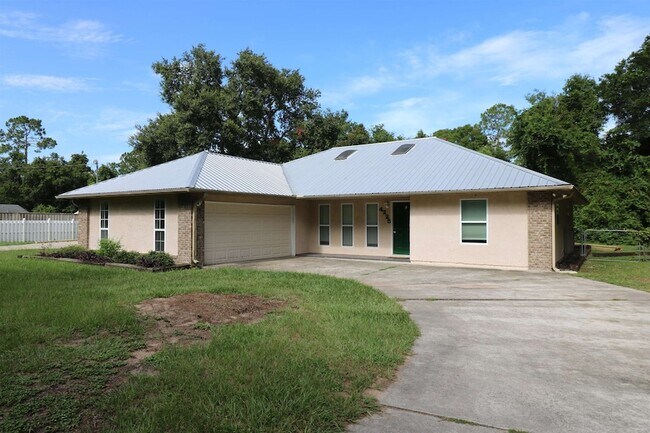 Primary Photo - 4225 Oak Ln