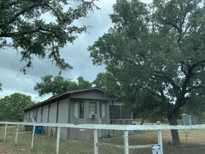 Building Photo - 710R