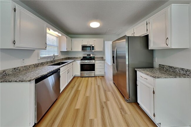 Building Photo - 297 Graison Ln
