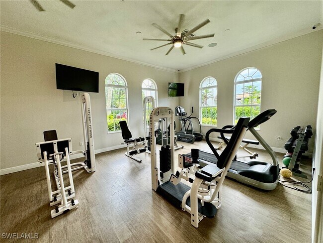 Building Photo - 7009 Romana Way