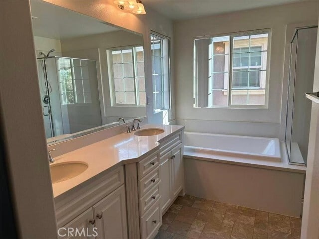 Building Photo - 650 Huron Pl