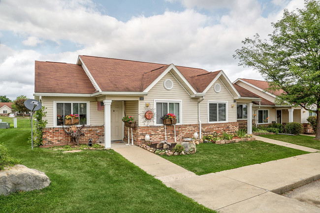 Building Photo - Gables at Countryside Lane II