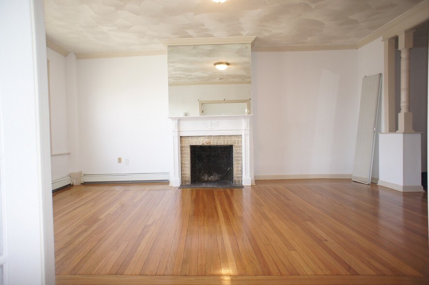 Building Photo - 1661 Commonwealth Avenue