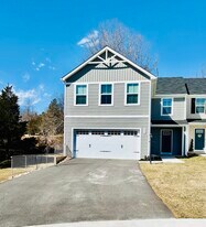 Building Photo - 284 Thicket Dr