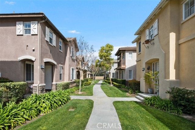 Building Photo - 201 Kensington