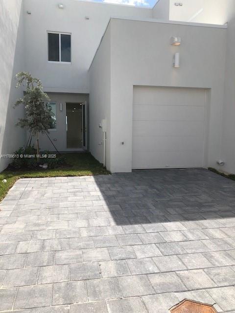 Building Photo - 10321 NW 66th St