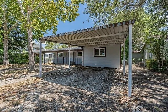 Building Photo - 193 Bass Rd