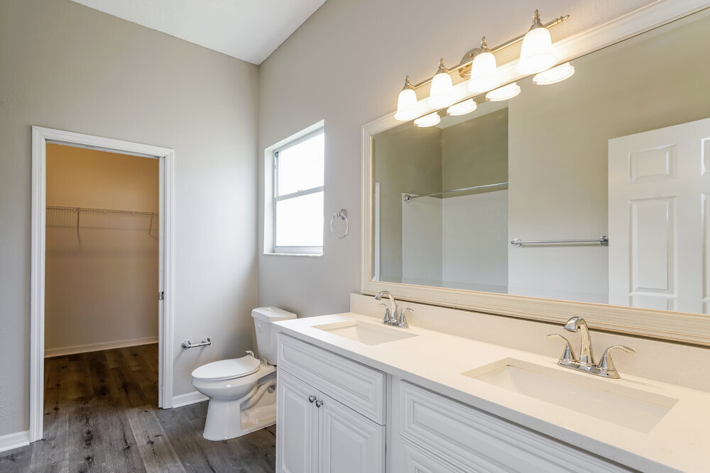 Building Photo - 7409 Sade St