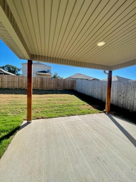 Building Photo - 505 Ashwood St