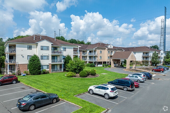Building Photo - Edison Woods Senior