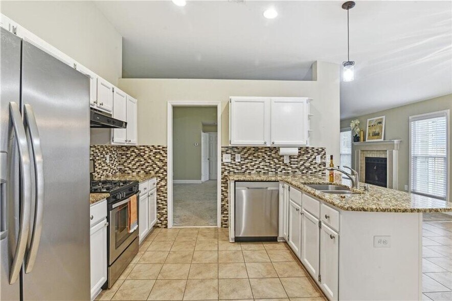 Building Photo - 4660 Hanstedt Trce