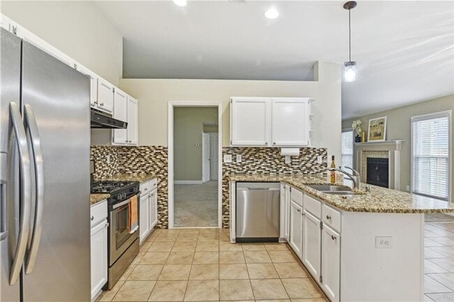 Building Photo - 4660 Hanstedt Trce