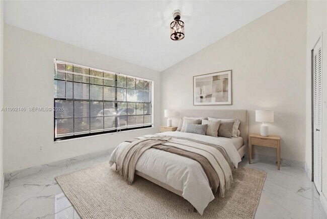 Building Photo - 10351 Juniper Ct