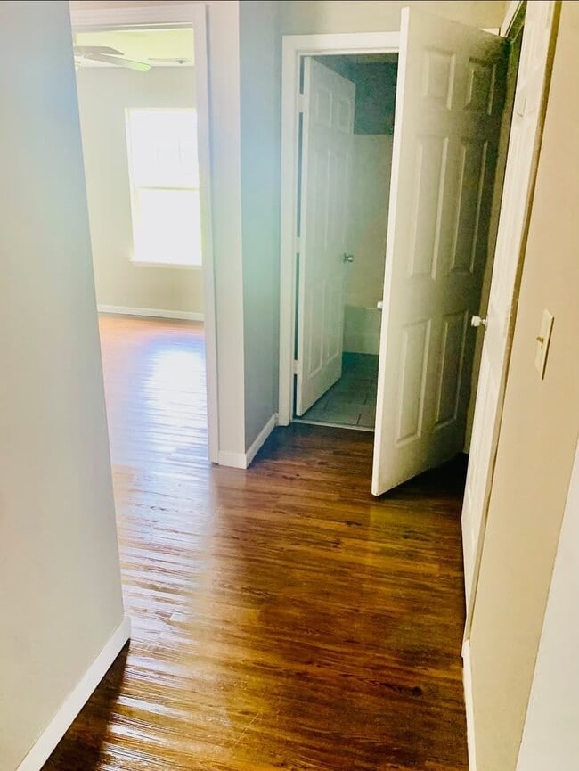 Building Photo - 4005 County Rd 34