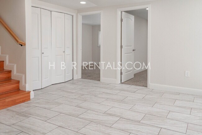 Building Photo - Charming house and Casita - 5-Bedroom Have...