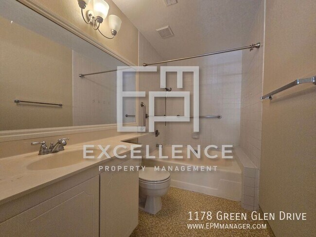 Building Photo - 1178 Green Glen Dr