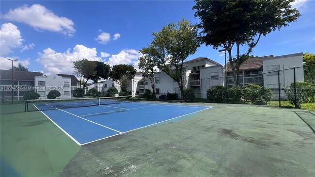 Building Photo - 9741 NW 49th Terrace