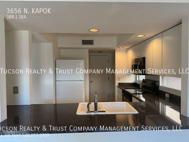 Building Photo - 3656 N. KAPOK-