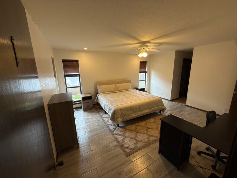 Master Bedroom (1) - 2105 Appomattox