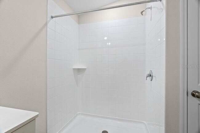 Building Photo - 36920 Sagemoor Dr