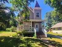 Building Photo - 1334 E 14th St