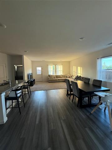 Building Photo - 1852 McCree St