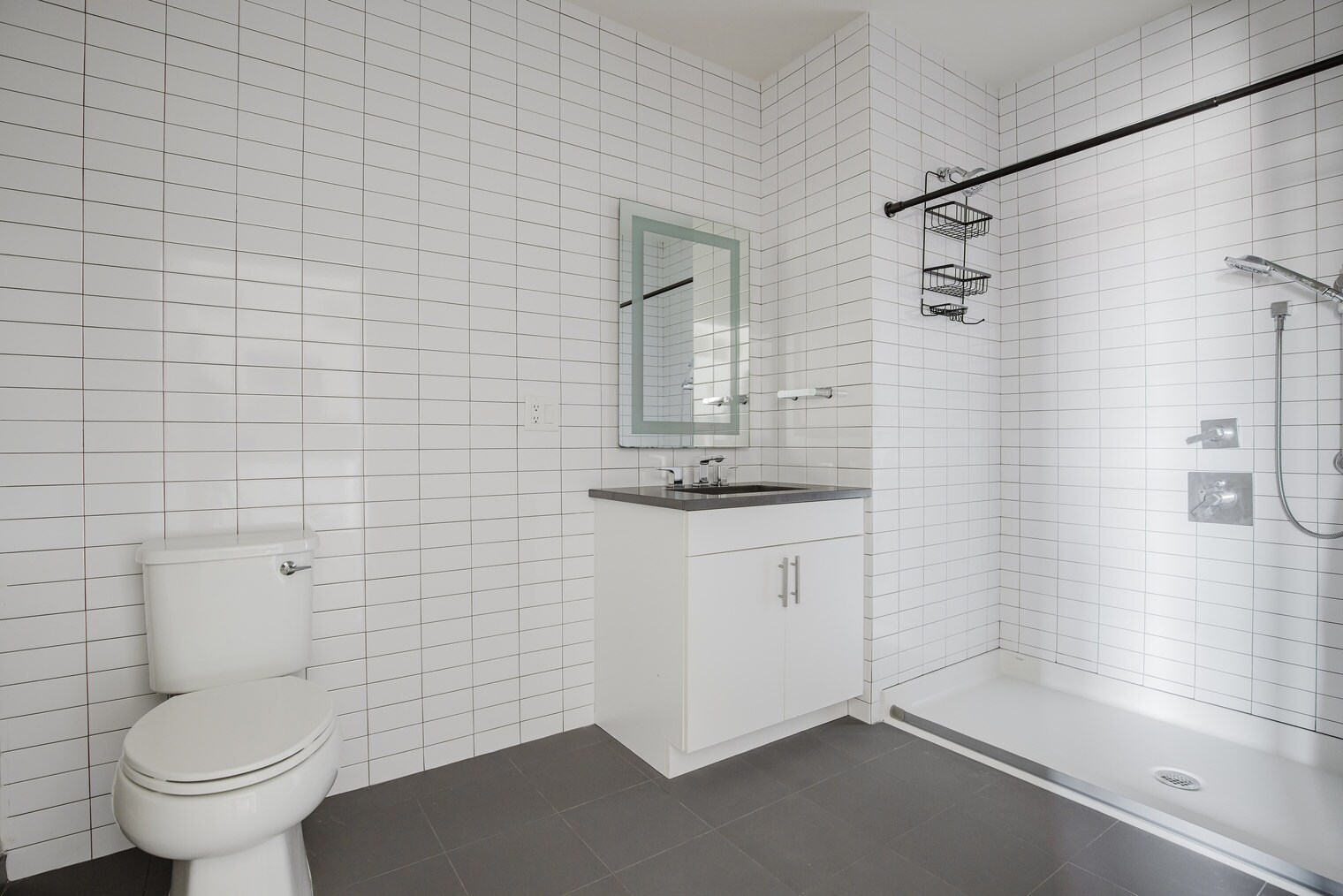 Building Photo - 21 Charles St