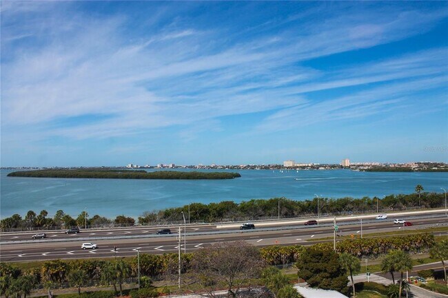 Primary Photo - 7200 Sunshine Skyway Ln S