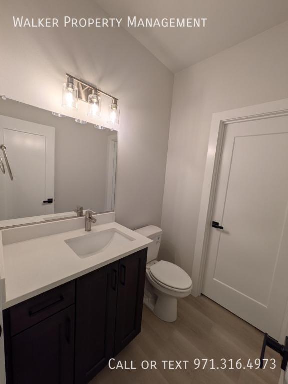 Building Photo - 1000 E Rork Ct