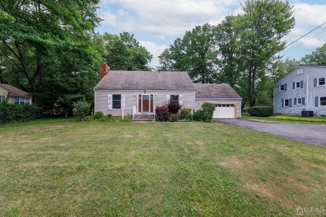Primary Photo - 526 Grove Ave