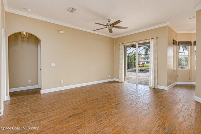 Building Photo - 2585 Summerwind Ct