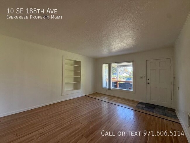 Building Photo - 10 SE 188th Ave