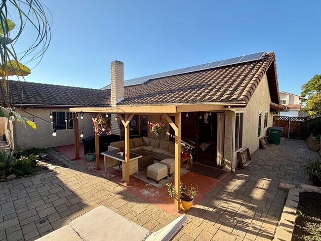 Building Photo - Ranch Style Home in Rancho Pondarosa Community