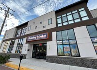 Building Photo - 132 E University Ave