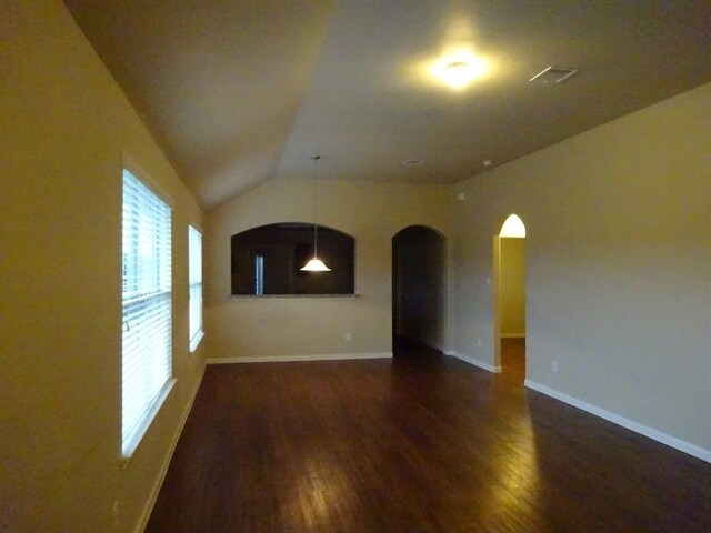 Building Photo - 2710 Bammelwood Dr